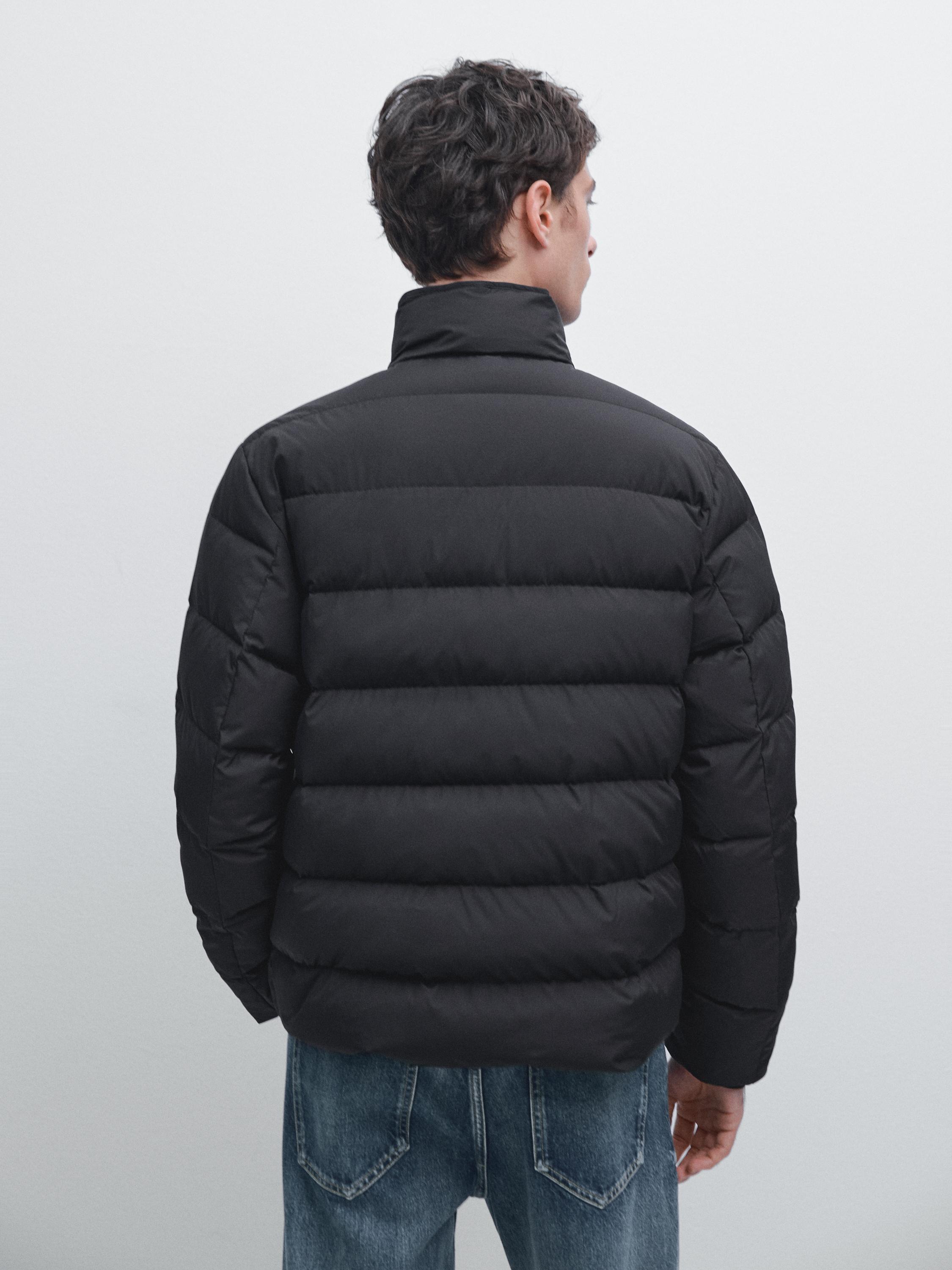 Water-repellent puffer jacket with down blend